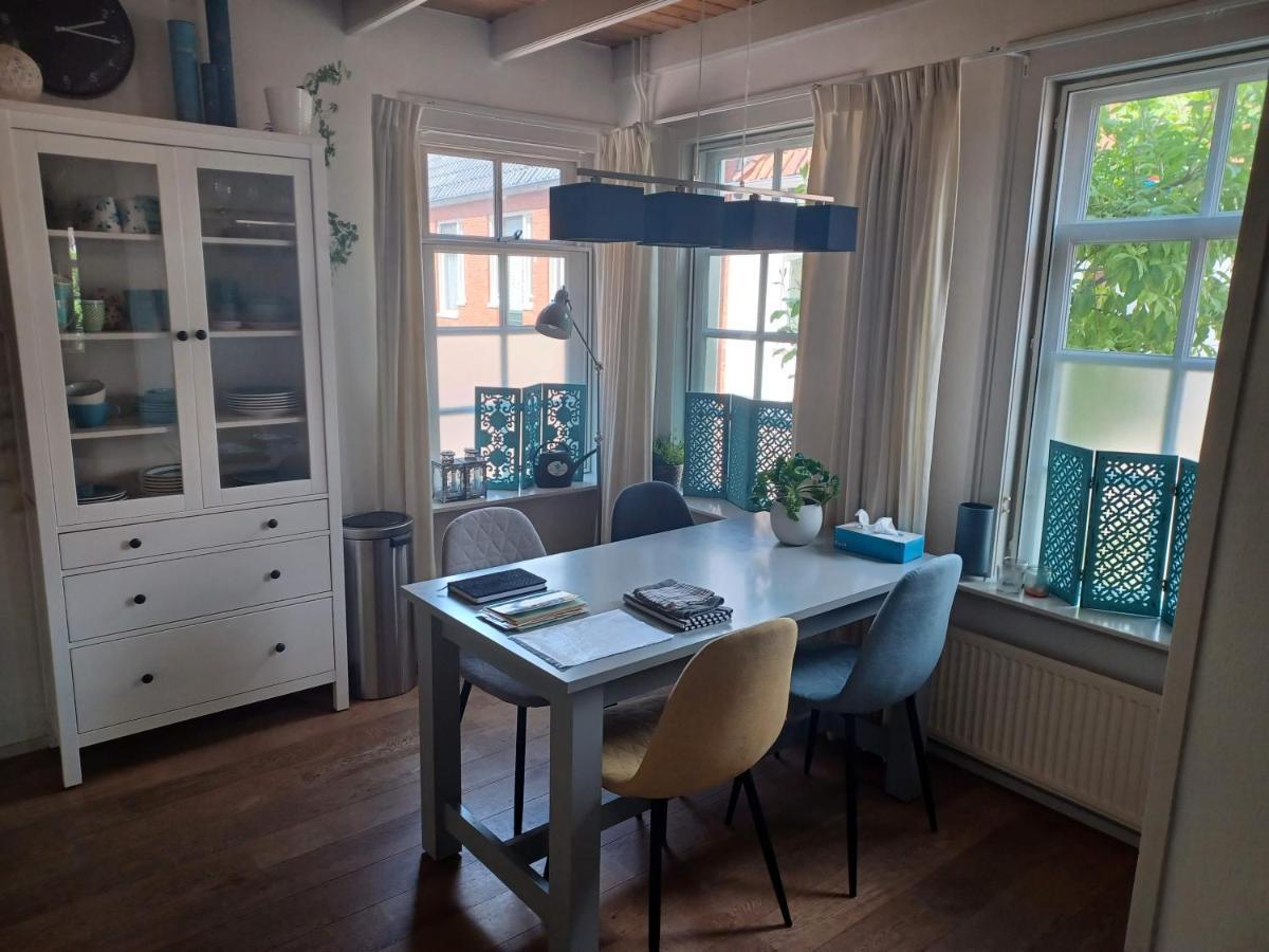 Karakteristiek Huis In Centrum Winsum Met Nieuwe Badkamer Exterior foto